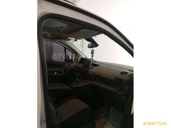 Sahibinden Peugeot Rifter 1.5 BlueHDI Active Skypack 2020 Model