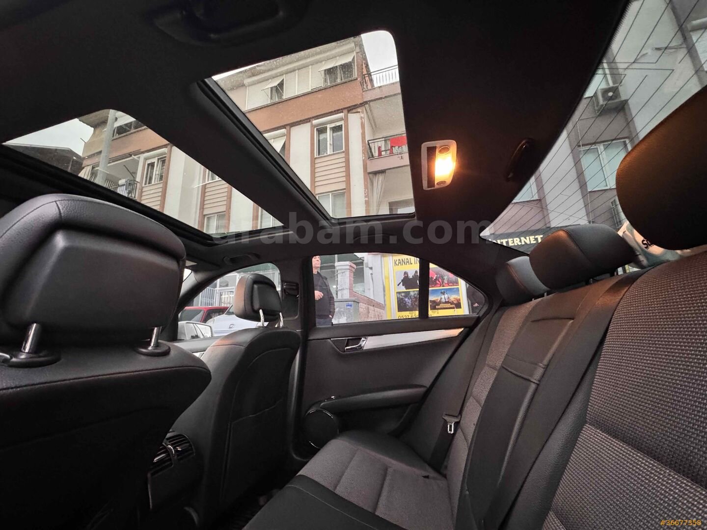 Galeriden Mercedes - Benz C 180 Kompressor BlueEfficiency Fascination 2011 Model Antalya 180.000 km Beyaz 4