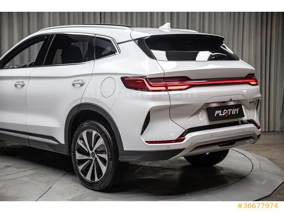 2025 BYD SEAL U EV Design