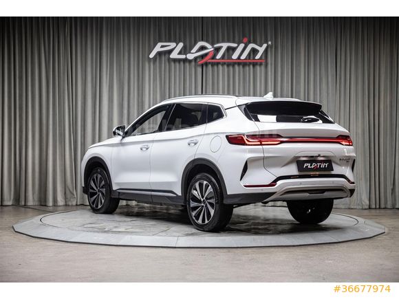 2025 BYD SEAL U EV Design