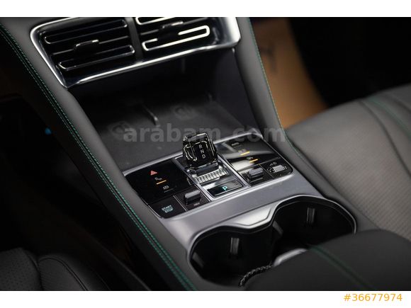 2025 BYD SEAL U EV Design