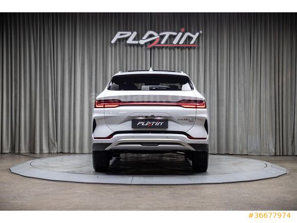 2025 BYD SEAL U EV Design