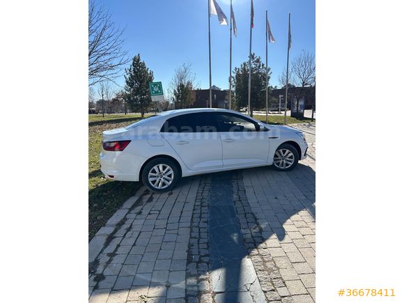 Sahibinden Renault Megane 1.5 Blue DCI Joy 2021 Model