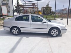 Sahibinden safkan benzinli Skoda Octavia 1.6 Elegance