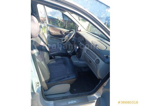 Sahibinden Renault Scenic 1.6 Dynamique 2003 Model 