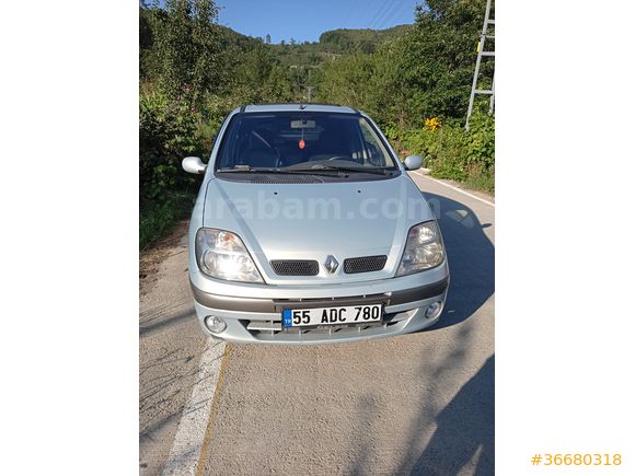 Sahibinden Renault Scenic 1.6 Dynamique 2003 Model 