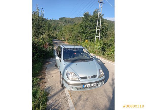 Sahibinden Renault Scenic 1.6 Dynamique 2003 Model 