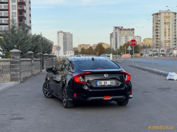 Sahibinden Honda Civic 1.6 i-VTEC Elegance 2017 Model