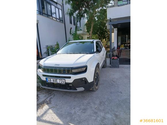 Sahibinden Jeep Avenger Electric Summit 2024 Model  10.400 km Beyaz