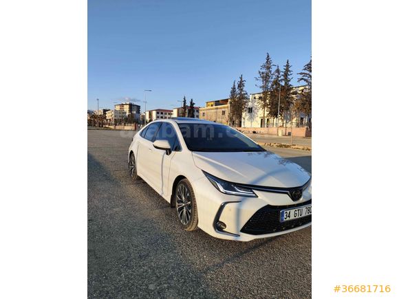 Sahibinden Toyota Corolla 1.5 Passion X-Pack 2023 Model 
