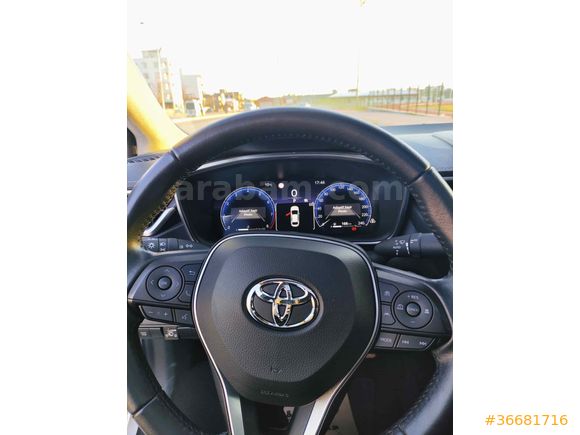Sahibinden Toyota Corolla 1.5 Passion X-Pack 2023 Model 