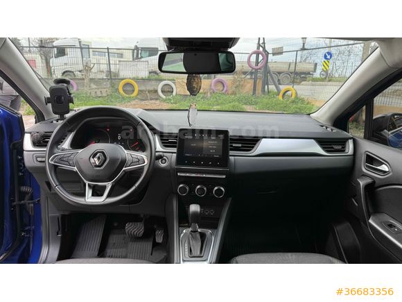 Sahibinden Renault Captur 1.3 TCe Touch 2023 Model 