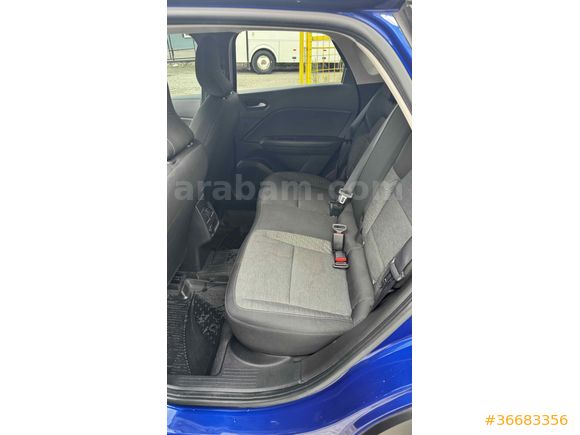 Sahibinden Renault Captur 1.3 TCe Touch 2023 Model 