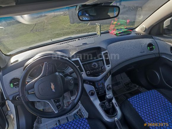 Sahibinden Chevrolet Cruze 1.6 LS 2010 Model Van