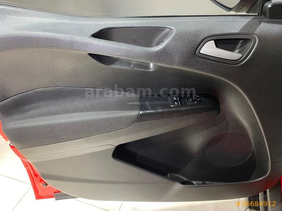 "GÜREL OTO"0,79 FAİZ 2022 COURIER 1.5TDCI TITANIUM PLUS 81.481KM