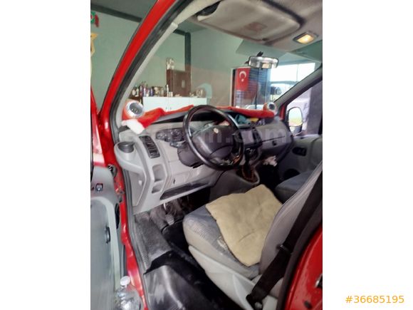 Sahibinden Renault Trafic 1.9 DCI Grand Confort 2005 Model
