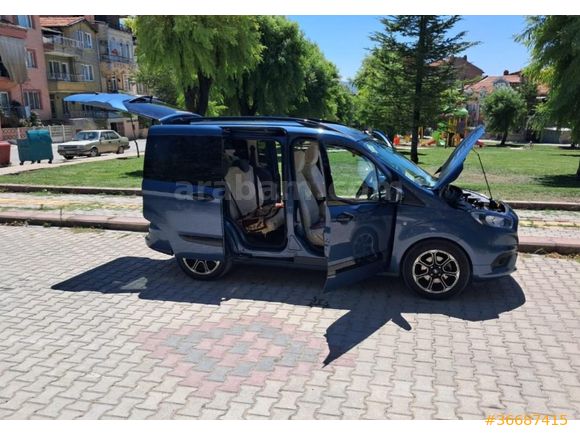 Sahibinden Ford Tourneo Courier 1.5 TDCi Titanium Plus 2022 Model