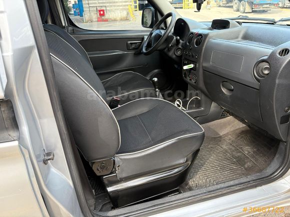 Sahibinden Peugeot Partner 2.0 HDI 2005 Model