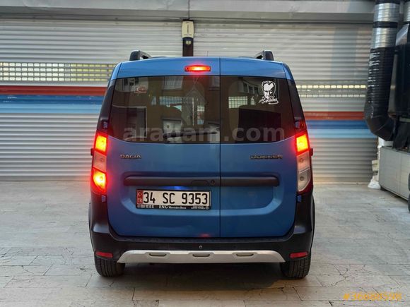 Sahibinden Dacia Dokker 1.5 DCi Stepway 2017 Model  280.000 km Mavi
