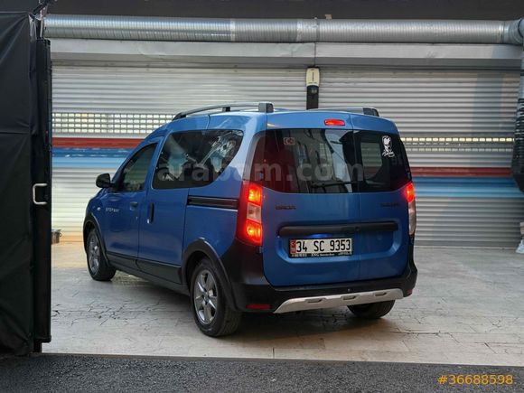 Sahibinden Dacia Dokker 1.5 DCi Stepway 2017 Model  280.000 km Mavi