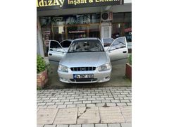 Sahibinden Hyundai Accent 1.3 LX Allegro 2002 Model 