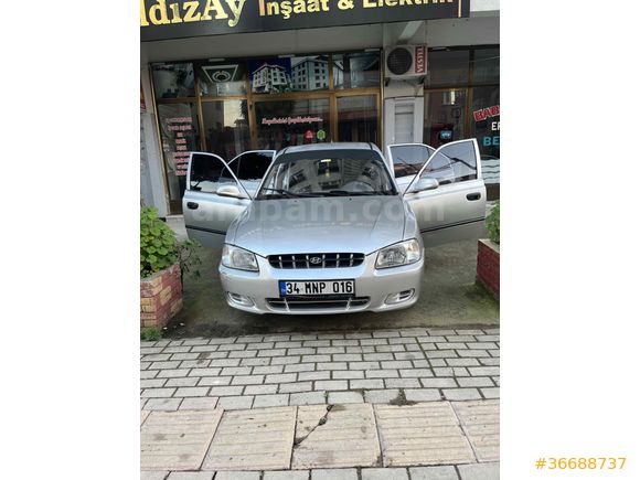 Sahibinden Hyundai Accent 1.3 LX Allegro 2002 Model 