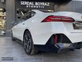 SERDAL BOYRAZ OTOMOTİV'DEN 5.20I M-SPORT HATASIZ 44000KM.