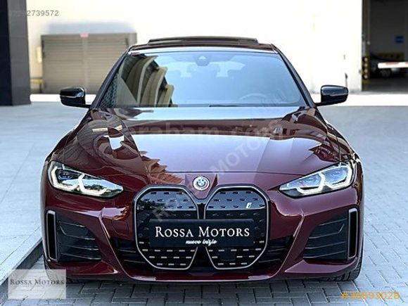 ROSSA MOTORS-2022 BMW İ4 340HP-M KOLTUK-KARBON-20.000KM