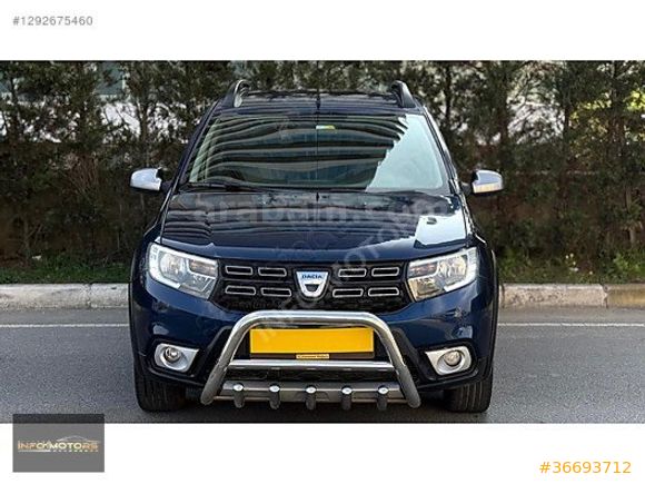 İNFO MOTORS'TAN 2017 MODEL DACİA SANDERO STEPWAY OTOMATİK 90 BG