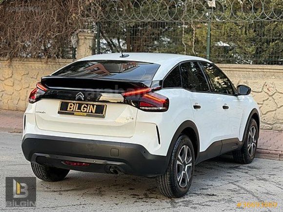 CİTROEN C4 1.2 FEEL DEĞİŞENSİZ 35.000 KM'DE