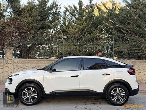 CİTROEN C4 1.2 FEEL DEĞİŞENSİZ 35.000 KM'DE