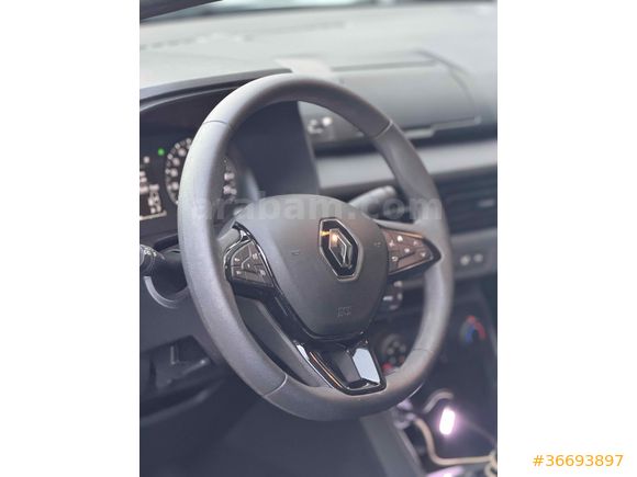 BURAKLAR GROUP DAN RENAULT TALİANT 1.0 JOY 40 BİN KM DE