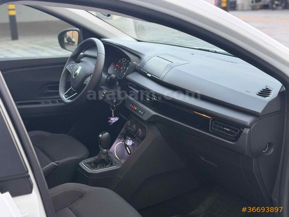 BURAKLAR GROUP DAN RENAULT TALİANT 1.0 JOY 40 BİN KM DE