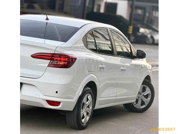 BURAKLAR GROUP DAN RENAULT TALİANT 1.0 JOY 40 BİN KM DE
