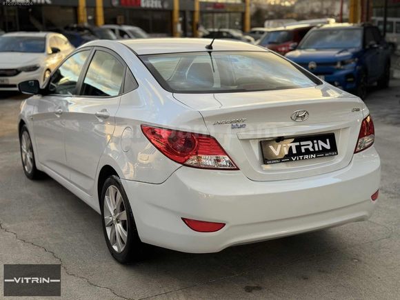 2017 HYUNDAİ ACCENT BLUE 1.6CRDİ MODE PLUS 142.000 KM DE