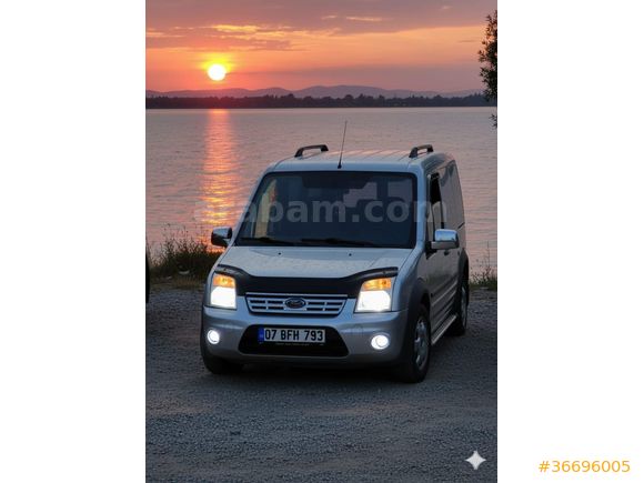 Sahibinden Ford Tourneo Connect 1.8 TDCI GLX 2011 Model  332.000 km Gri (Gümüş)