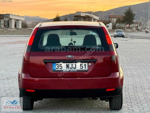 2003 MODEL FİESTA 1.4 BENZİN / LPG var