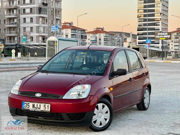 2003 MODEL FİESTA 1.4 BENZİN / LPG var