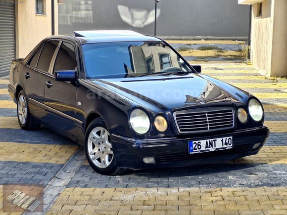 HOŞGÖR OTOMOTIV'DEN BAKIMLI ÇEKİ DEMIRLI MERCEDES