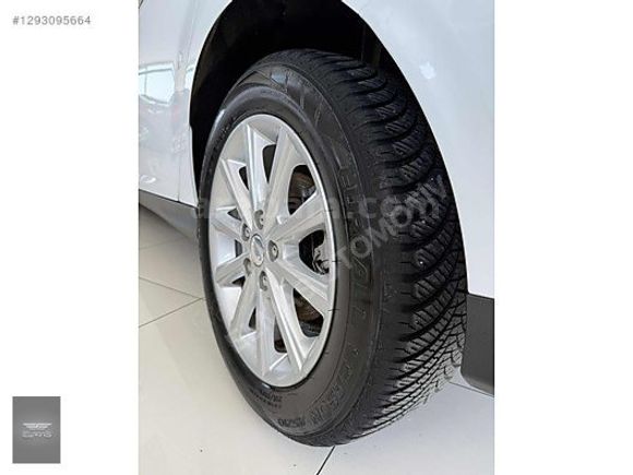 2015 FORD FOCUS 1.5 TDCI SEDAN TITANIUM POWERSHIFT -BOYASIZ