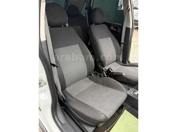 ROYALDEN 2006 HATASIZ DEĞİŞENSİZ OTOMATİK CORSA 1.3CDTİ