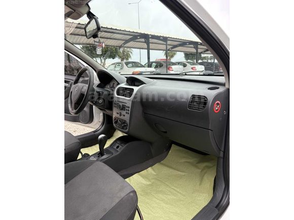ROYALDEN 2006 HATASIZ DEĞİŞENSİZ OTOMATİK CORSA 1.3CDTİ