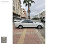 ON YILLIK BİNİCİSİNDEN BAKIMLI E 200 KLİMALI