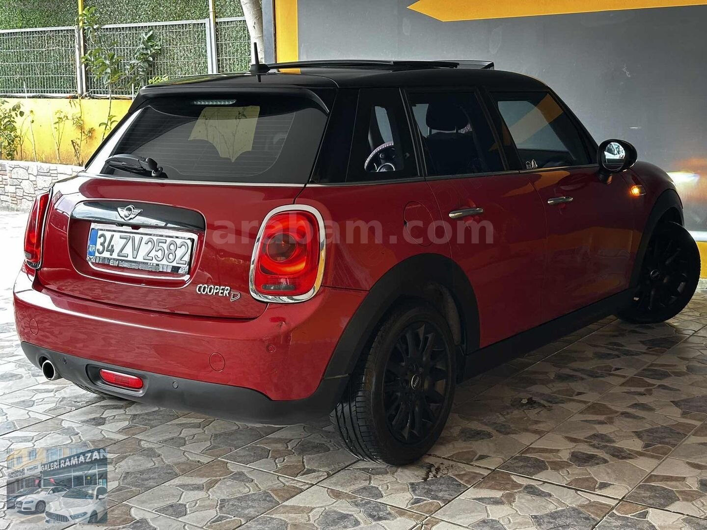 Galeriden Mini Cooper 1.5 D Chili 2015 Model İstanbul 77.000 km Kırmızı 7