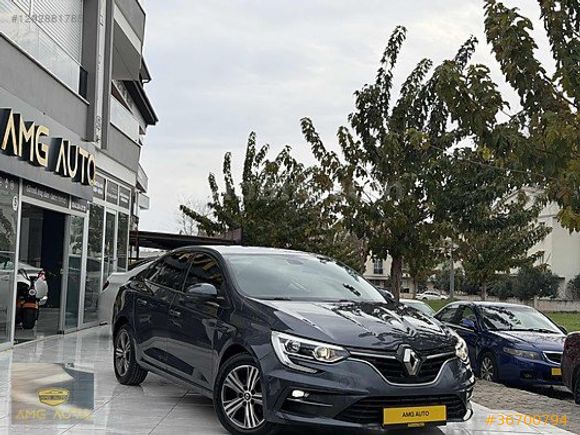 //2022 MEGANE HATASIZ 100 BİN KM 1.5 BLUEDCİ EDC//