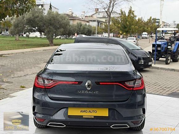 //2022 MEGANE HATASIZ 100 BİN KM 1.5 BLUEDCİ EDC//