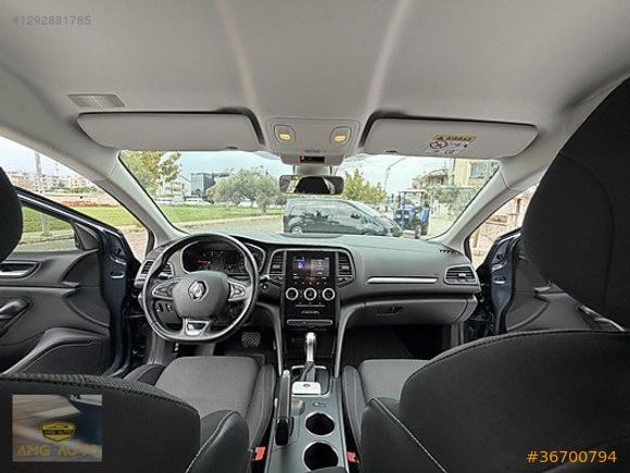 //2022 MEGANE HATASIZ 100 BİN KM 1.5 BLUEDCİ EDC//