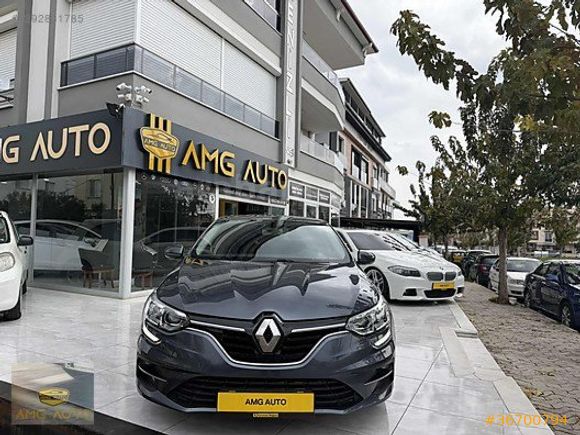 //2022 MEGANE HATASIZ 100 BİN KM 1.5 BLUEDCİ EDC//