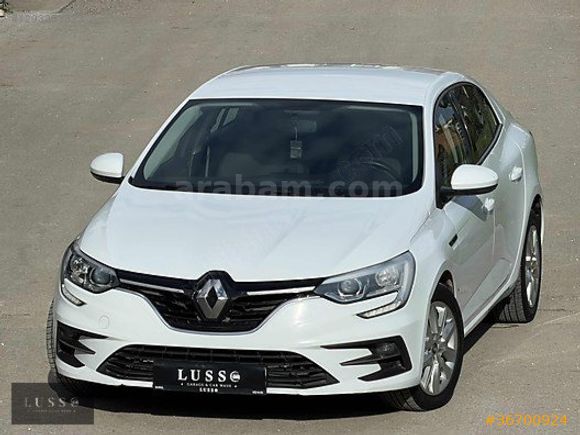 LUSSO GARAJ'dan DİZEL OTOMATİK MEGANE JOY