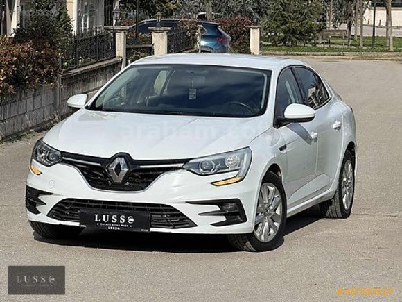LUSSO GARAJ'dan DİZEL OTOMATİK MEGANE JOY